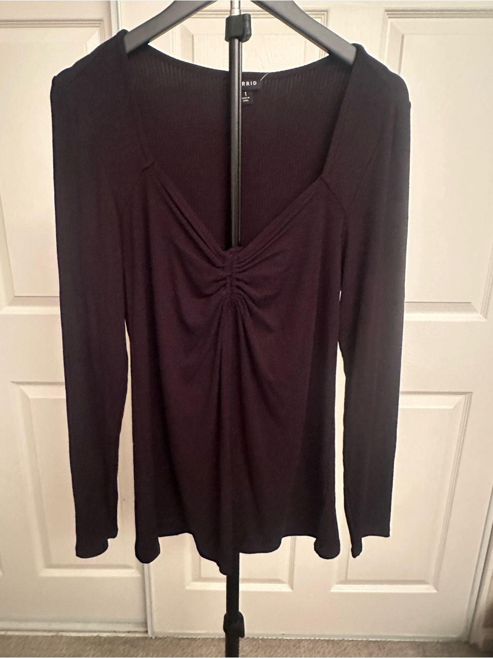 torrid Black Long-Sleeve Ruched V-Neck Top